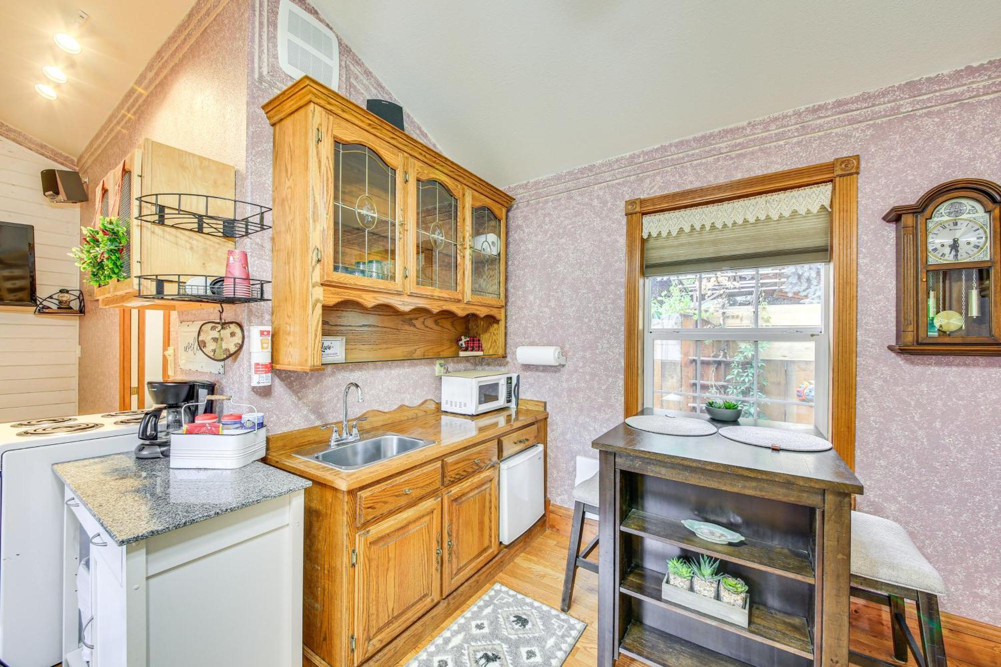 Homey Pet-Friendly Libby Cottage With Yard By Creek! White Haven 외부 사진